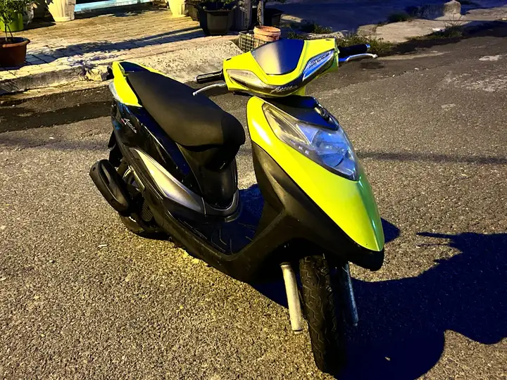 Скутер SYM Attila 124cc
