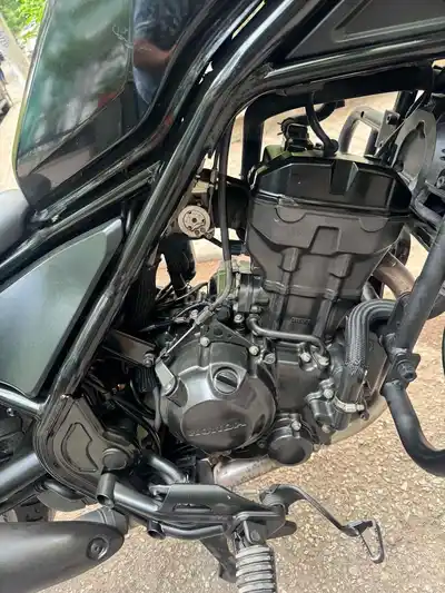 Honda Rebel 300 ABS черный Ханой в идеальном состоянии