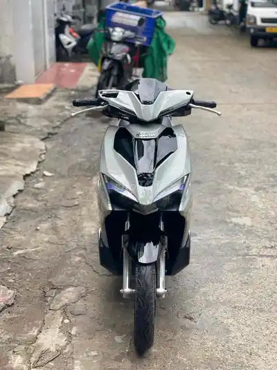 Honda Air Blade 125 серый 2018