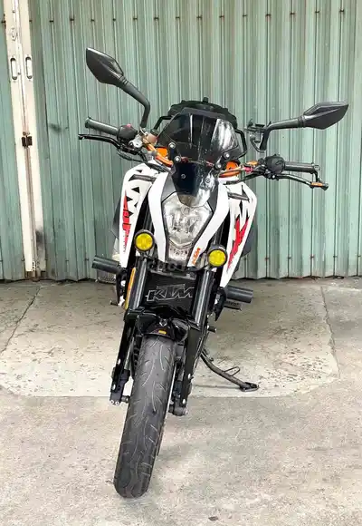 KTM Duke 200 2015, пробег 30 тыс. км