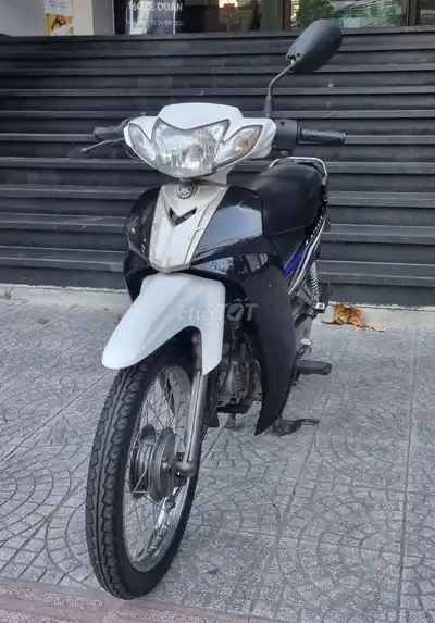 Yamaha Sirius RC белый, чёрный, синий, механическая КПП
