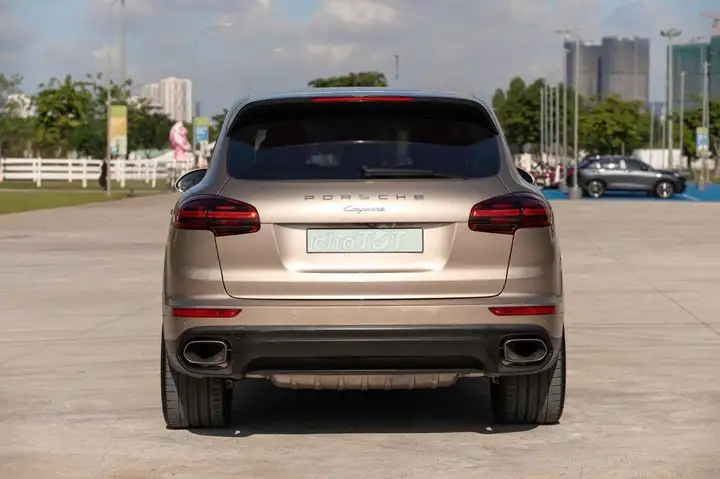 Porsche Cayenne 2016 Tiptronic, песочный