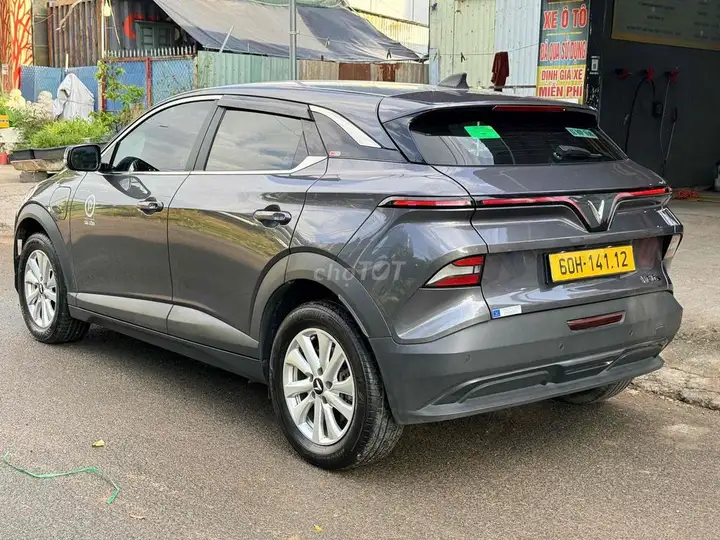 VinFast VF6 S 2024, батарея в аренде, бесплатная зарядка до 06.2027, много тюнинга