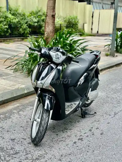 Продается автомобиль Honda SH 150 в Ханое