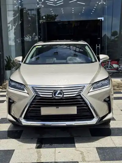 Lexus RX300 2019 золотистый 45000 км