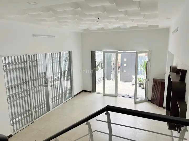 Дом в переулке 98, Линь Донг, Тхы Дык