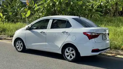 Hyundai Grand i10 1.2 AT 2019 белый автомат