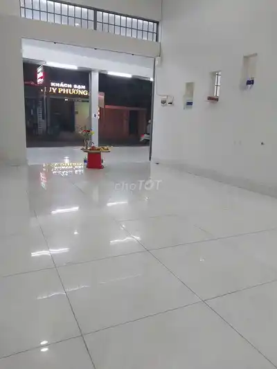 Дом целиком, фасад 12м, недорого