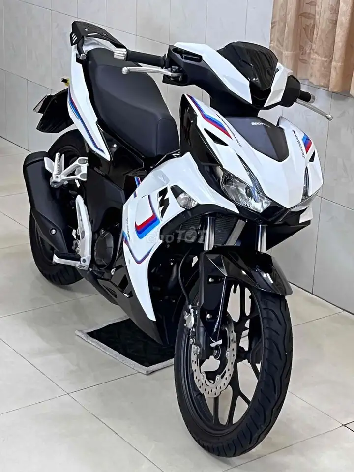 Honda Winner X V3 2022, пробег 3800 км, отличное состояние