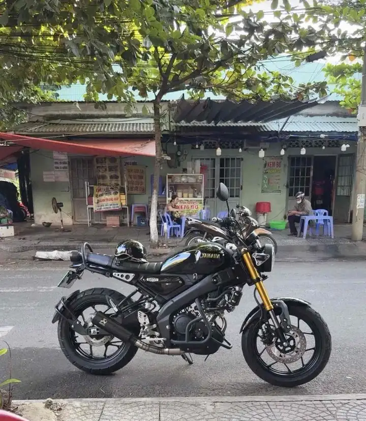 Yamaha XSR155, пробег 800 км, черный