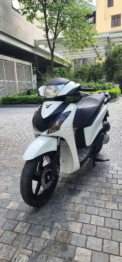 Honda SH 150i Белый Инжектор Скутер
