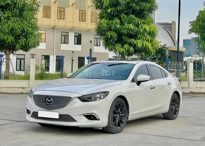 Mazda 6 Premium 2.0L 2016 Белый 70000 км