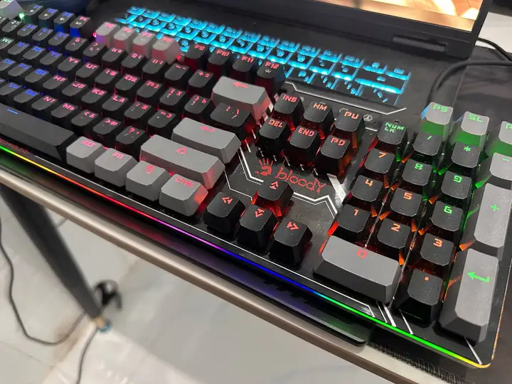 Клавиатура Bloody B808N