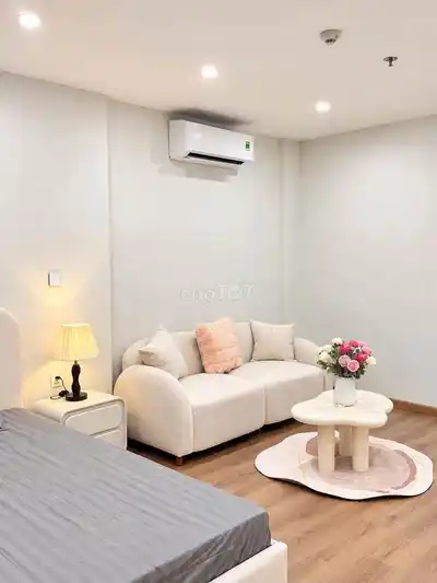 Полностью меблированная однокомнатная квартира в аренду Vinhomes Smart City