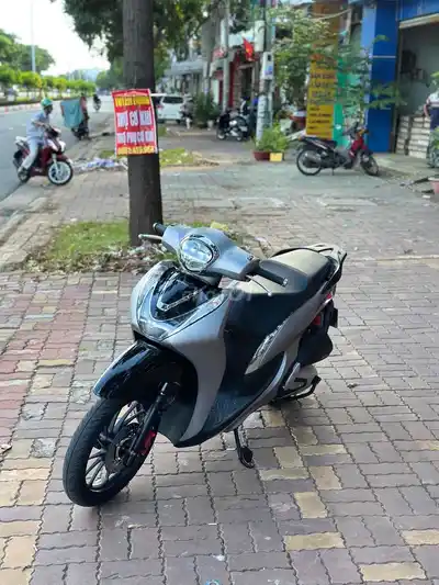Honda SH Mode 2021 Серебристый