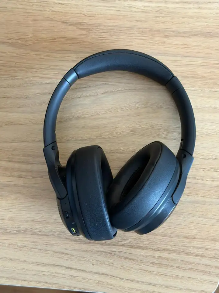 Bluetooth-наушники полноразмерные чёрные