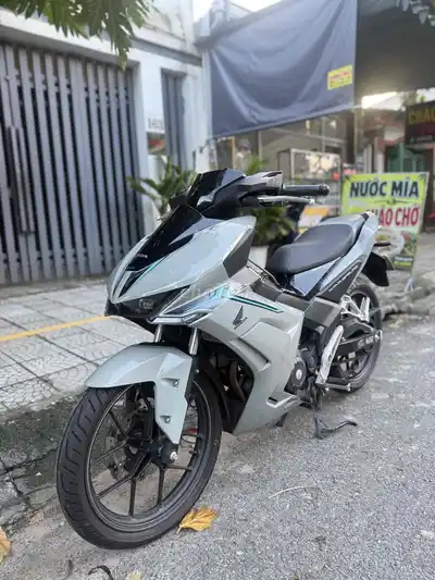 Honda Winner R Серый МКПП Пробег несколько тысяч км