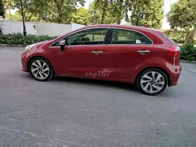 Kia Rio автомат красный 54 200 км