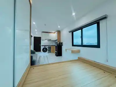 Полностью меблированный гостиничный номер в Da La Thanh Mini, Донг Да