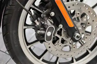 Harley-Davidson Roadster 883 2016 Черный 14000 км