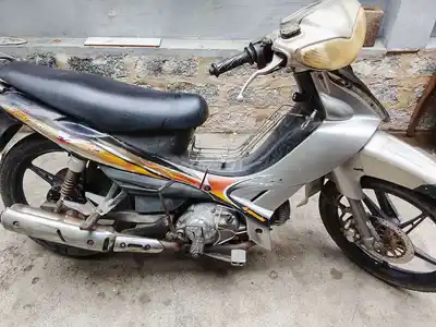 Yamaha Jupiter 2004, серый, полуавтомат