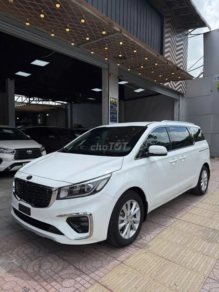 KIA SEDONA 2.2 FL DAT 2020 Белый