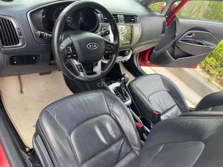 Kia Rio 2012 AT, импорт, полная комплектация