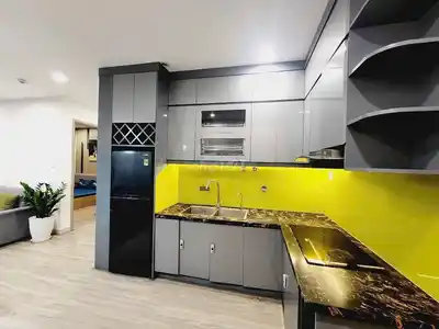 Апартаменты с 2 спальнями в Vinhomes Ocean Park, меблированные, с видом на бассейн