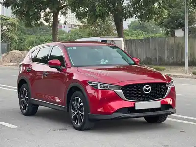 Mazda CX5 Deluxe 2.0 AT 2024 Красный 23.000 км