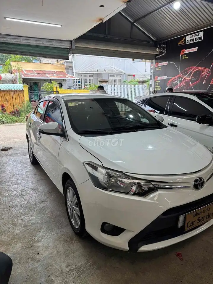 Toyota Vios 2017 механика белый 106 669 км