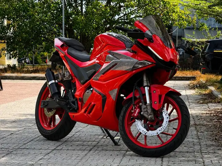 GPX Demon 200RR
