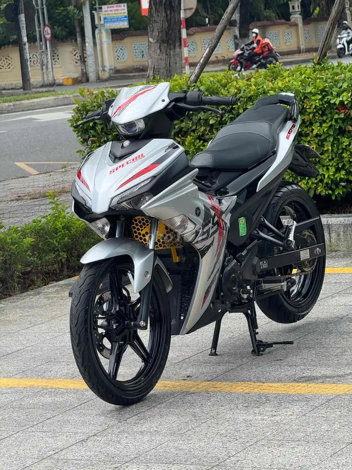 Yamaha Exciter 155 VVA 2022 серебристый