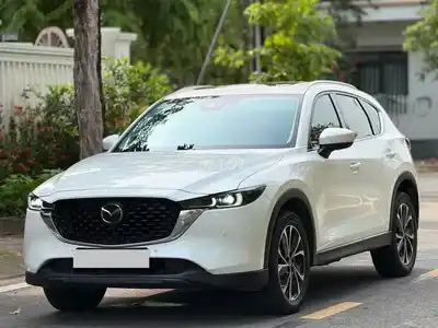 Кроссовер Mazda CX-5 Premium 2024 Белый 20 000 км