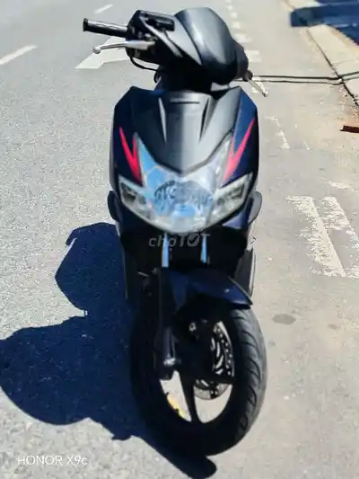 Honda Air Blade 2008 черно-красный, красивый номер