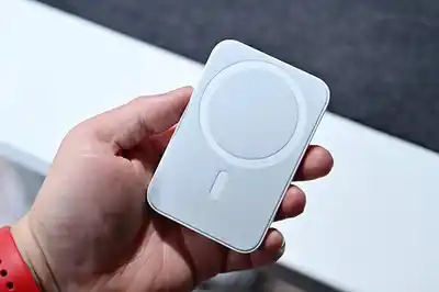 Apple MagSafe Battery Pack