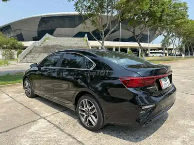 Kia Cerato Luxury черный автомат 60 тыс. км 2021