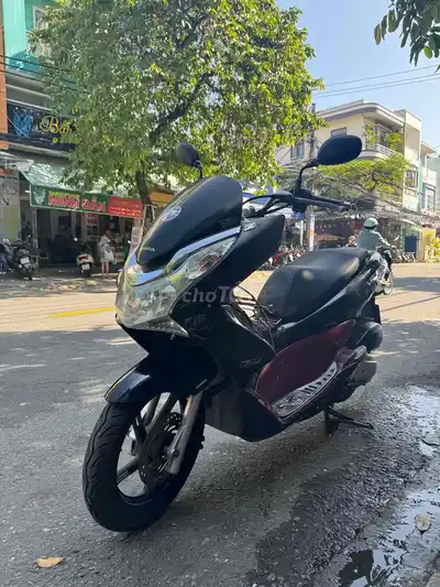 Honda PCX, скутер, черный, красный