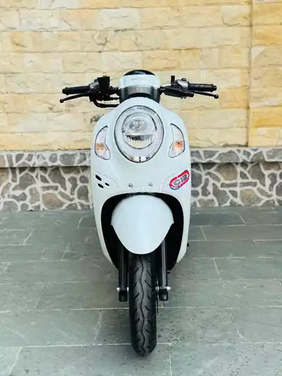 Honda Scoopy 110 Fi 2024 белый Smartkey тайская сборка