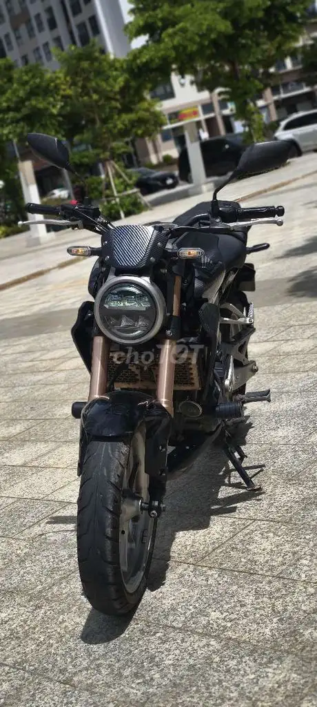 Honda CB300R, черный, продажа или обмен на другой байк