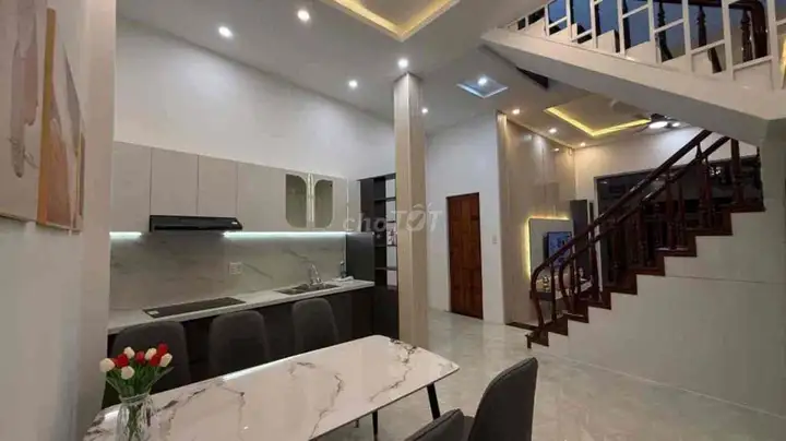 🔥 Дом 2 этажа 2 мансарды – 75 м² – переулок Дьенбьенфу – всего 5.x млрд 🔥