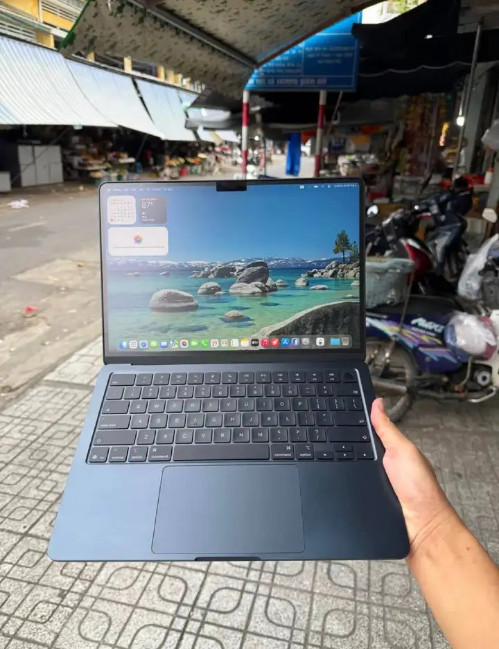 MacBook Air M5 13 дюймов 512 ГБ 24 ГБ