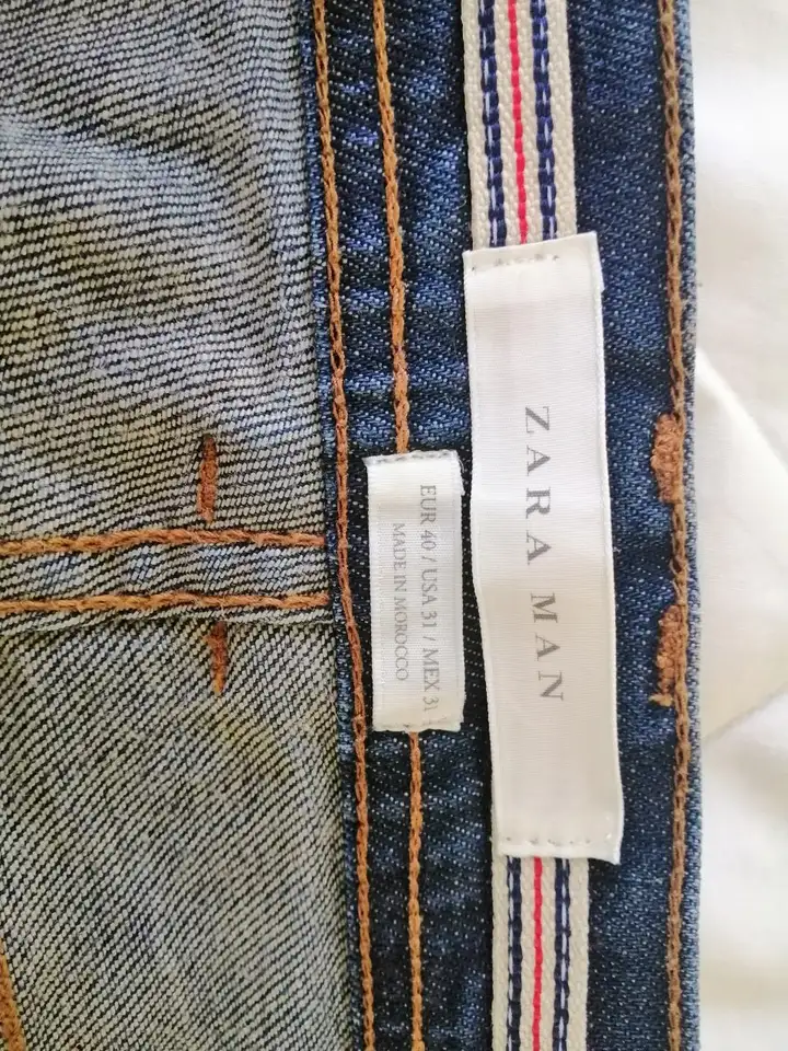 Джинсы Zara