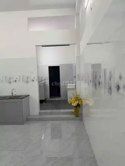 Владельцы должны быстро продать двухэтажный дом, могут войти уже сейчас