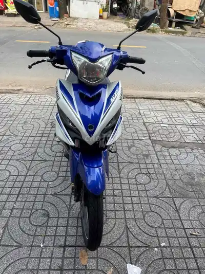 Yamaha 2020 Сине-белый 296 382 км