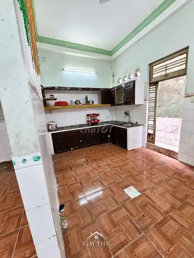 Дом 5x15м, 1 этаж, 2 спальни, 2 санузла на улице Ан Зыонг Выонг