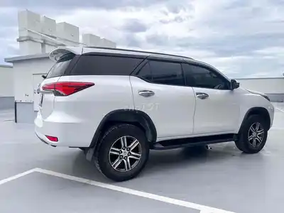 Toyota Fortuner 2.4AT 2022