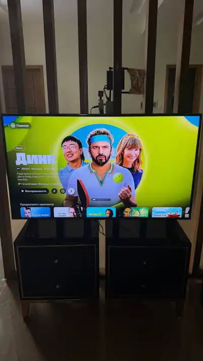 Телевизор Samsung 50" UA50RU7200KXXV