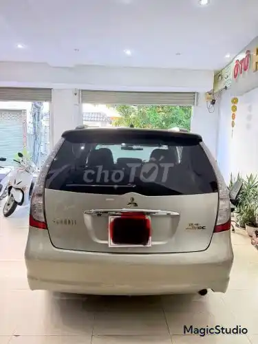 Mitsubishi Grandis 2.4 AT 2008