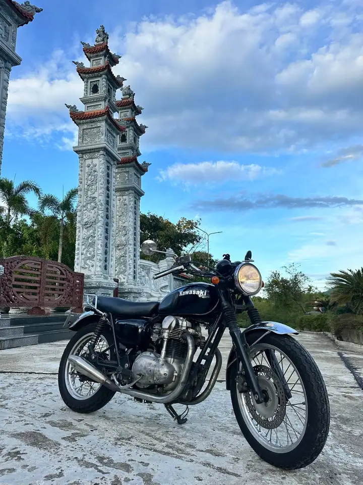 Kawasaki W400