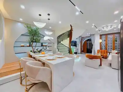 Дом 3 этажа, 3 спальни, 4 санузла, Hai Chau